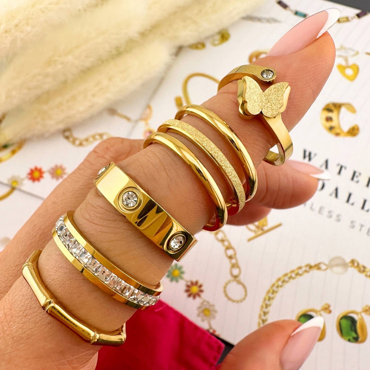 Anillo, 18K Chapado en oro, Circonita cúbica, Tallas 7 y 8