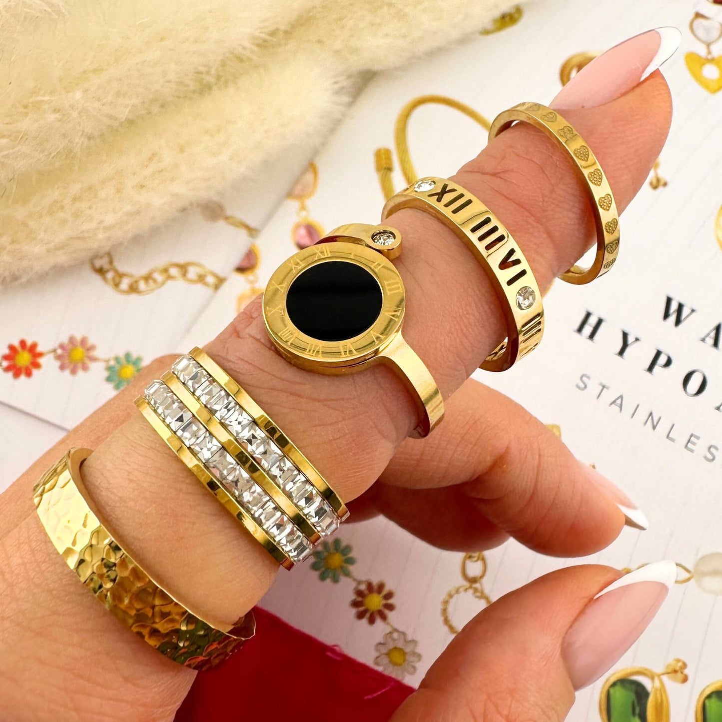 Anillo, 18K Chapado en oro, Circonita cúbica, Tamaño 8