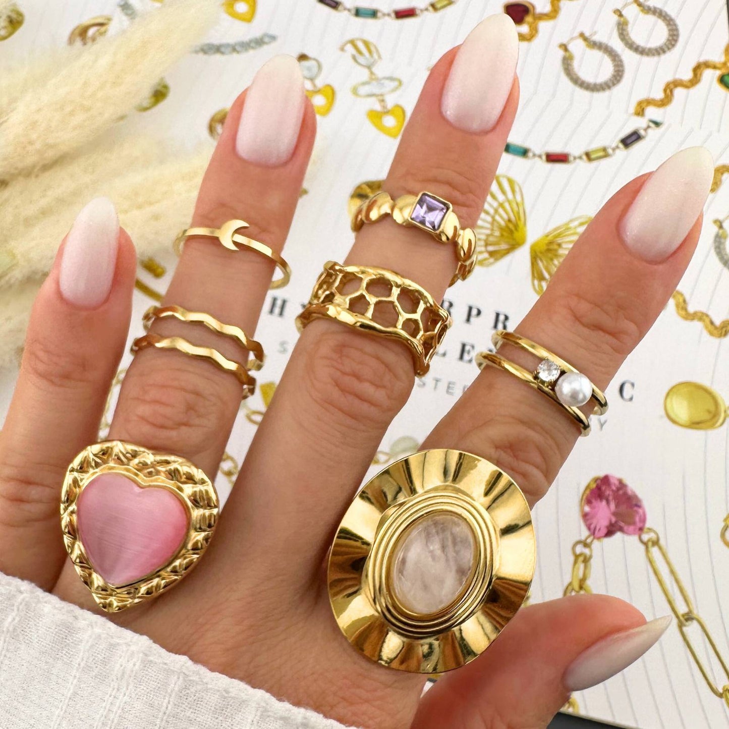 Anillo, 18K Chapado en oro,  Circonita cúbica.